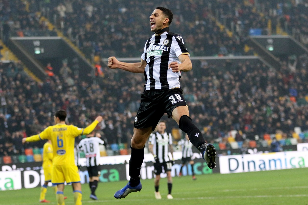 队以微弱优 队以微弱优