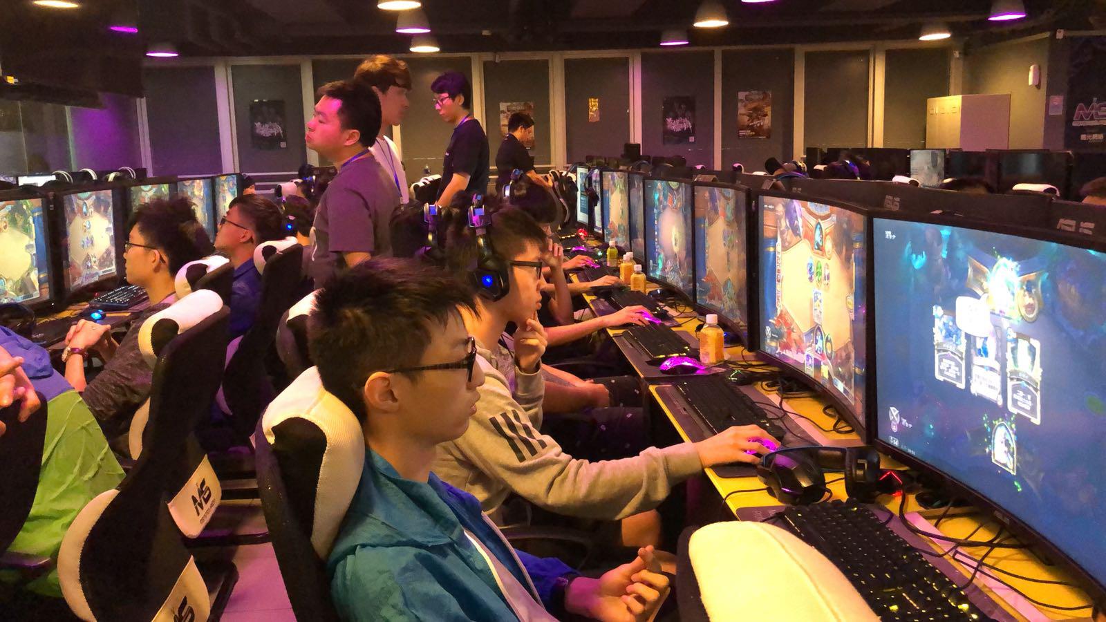 場比賽的領 場比賽的領