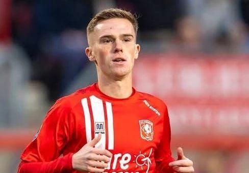 严密防守 严密防守